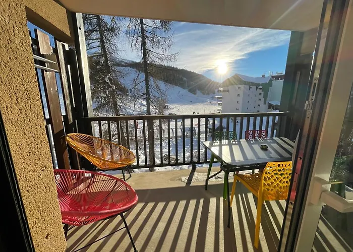 Appartement Station La Joue Du Loup Pied Des Pistes